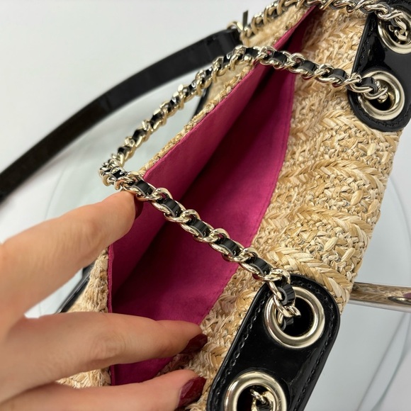 Betsey Johnson Strawberry Fields Top Handle Crossbody Bag Straw Pearls Natural - Picture 5 of 11